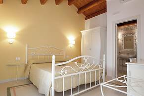 B&B Monsignore