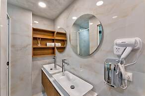 Golden Panorama Wellness & Spa