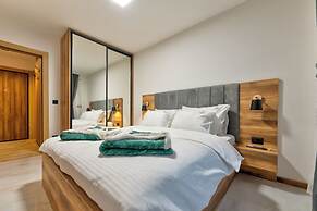 Golden Panorama Wellness & Spa