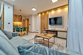 Golden Panorama Wellness & Spa