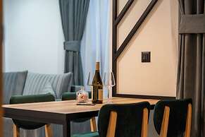 Golden Panorama Wellness & Spa