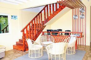 Luna lodge