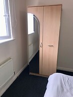 Immaculate 2-bed Apartment in Smethwick