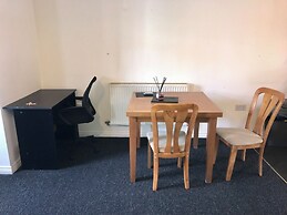 Immaculate 2-bed Apartment in Smethwick