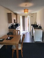 Immaculate 2-bed Apartment in Smethwick