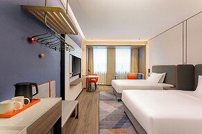 Holiday Inn Express Langfang Yanjiao, an IHG Hotel