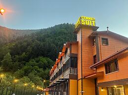 CENNET SUİT
