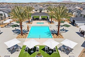 Gleaming Contemporary Home Pool  BBQ