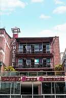 Hotel Plaza Garibaldi