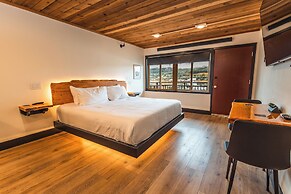 Waterfront on Glacier