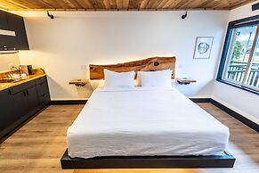 Waterfront on Glacier