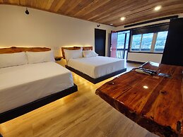 Waterfront on Glacier