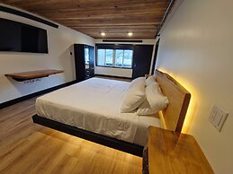 Waterfront on Glacier