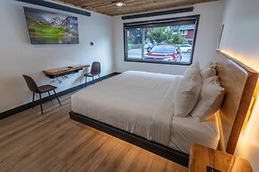 Waterfront on Glacier