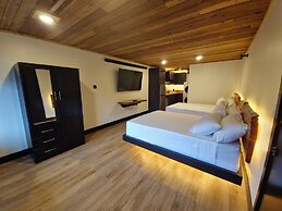 Waterfront on Glacier