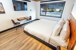 Waterfront on Glacier