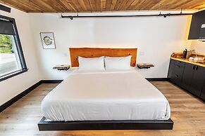 Waterfront on Glacier