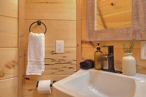 Birch Lodge by Avantstay Indoor Pool, Theater, Game Room & Stunning Vi