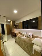Flats Mana Beach Experience - Muro alto