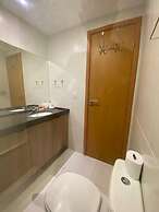 Flats Mana Beach Experience - Muro alto