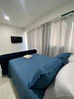 Flats Mana Beach Experience - Muro alto