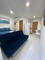Flats Mana Beach Experience - Muro alto
