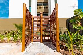 Flats Mana Beach Experience - Muro alto