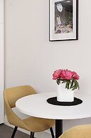 MAC Middle Park by Melbourne Apartment Collection