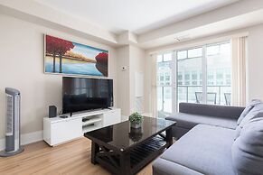 World Wide Stays Suite - CN Tower