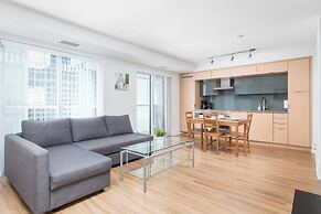 World Wide Stays Suite - CN Tower