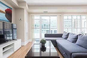 World Wide Stays Suite - CN Tower