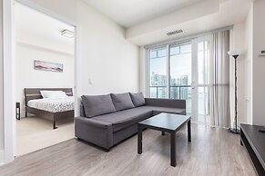 World Wide Stays Suite - CN Tower