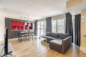 World Wide Stays Suite - CN Tower