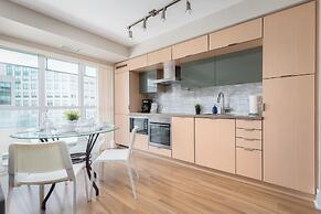 World Wide Stays Suite - CN Tower