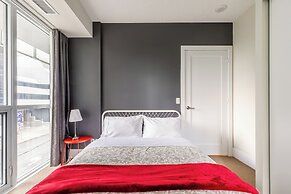 World Wide Stays Suite - CN Tower