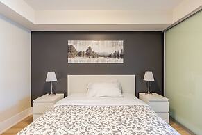 World Wide Stays Suite - CN Tower