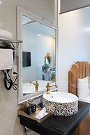 Royal Hotel Thanh Tri