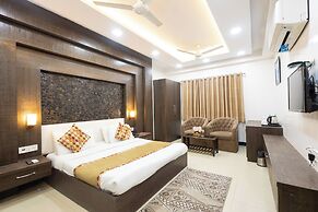 Hotel Red Castle 4 Star