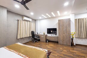 Hotel Red Castle 4 Star