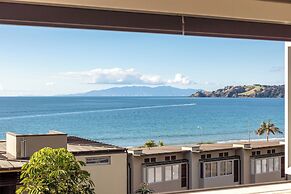 Sea Breeze at The Sands - Onetangi Beach