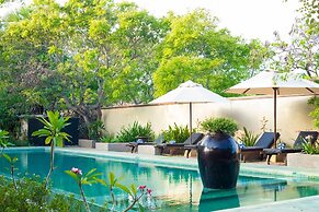 Nikara Luxury Beach House