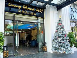 Luxury Phoenix Hotel