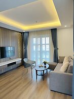 Luxury Phoenix Hotel