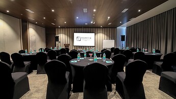 Essentia Premier Hotel Pune