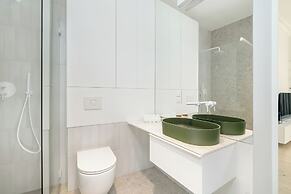 Stylish Apartment Zielona by Renters