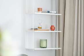 Stylish Apartment Zielona by Renters