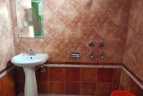 Goroomgo Hotel Dolphin Dalhousie