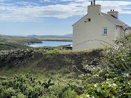 Upper Porthmawr - 5 Bedroom Cottage - Whitesands