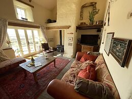 Upper Porthmawr - 5 Bedroom Cottage - Whitesands