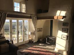 Upper Porthmawr - 5 Bedroom Cottage - Whitesands